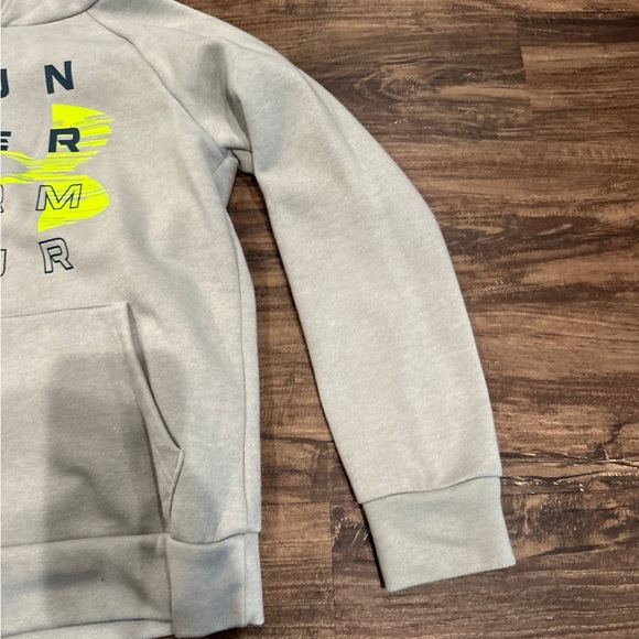 Under armour hoodie - Picture 4 of 8